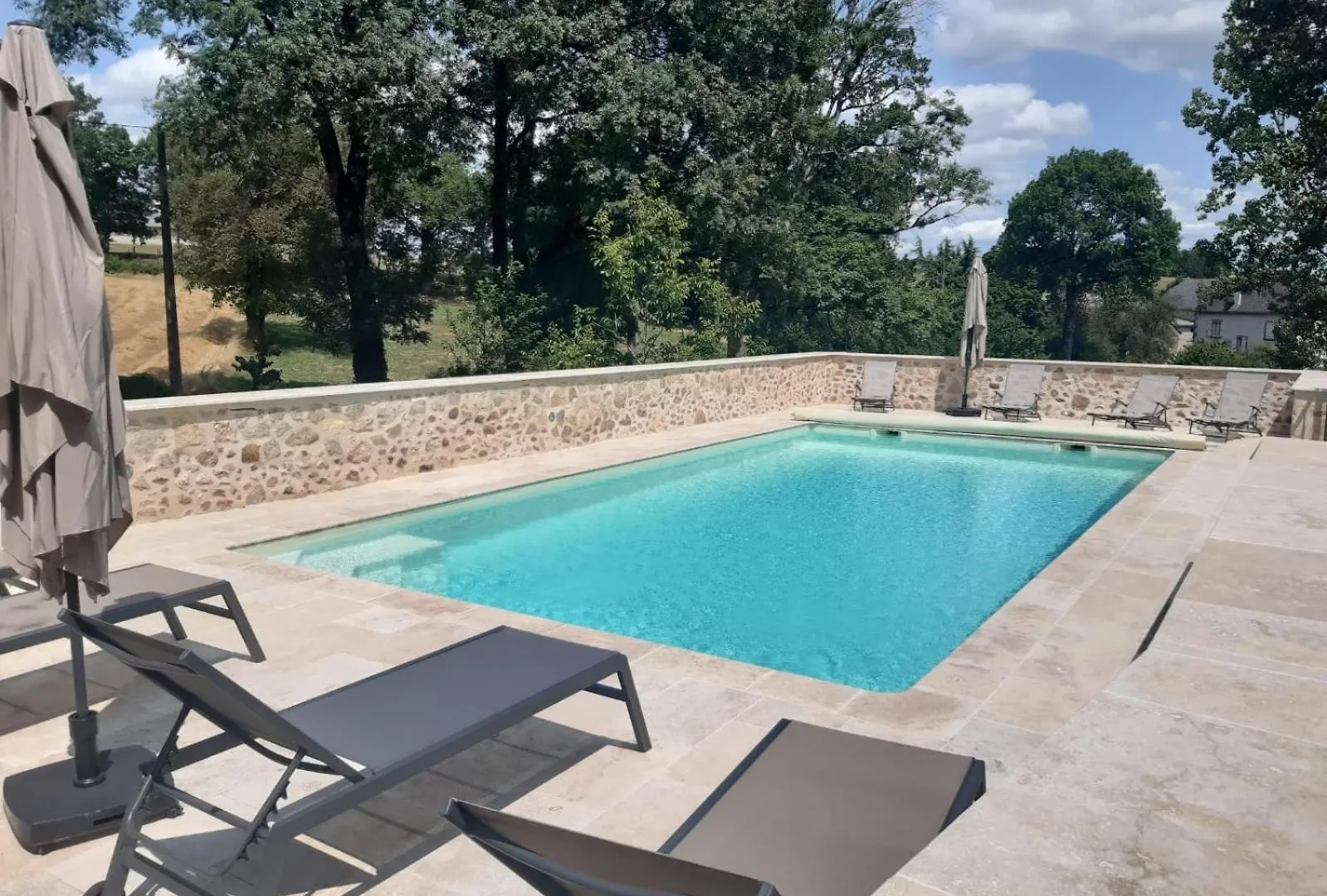 Holiday home Gite Amelie Lanuejouls-et-Privezac